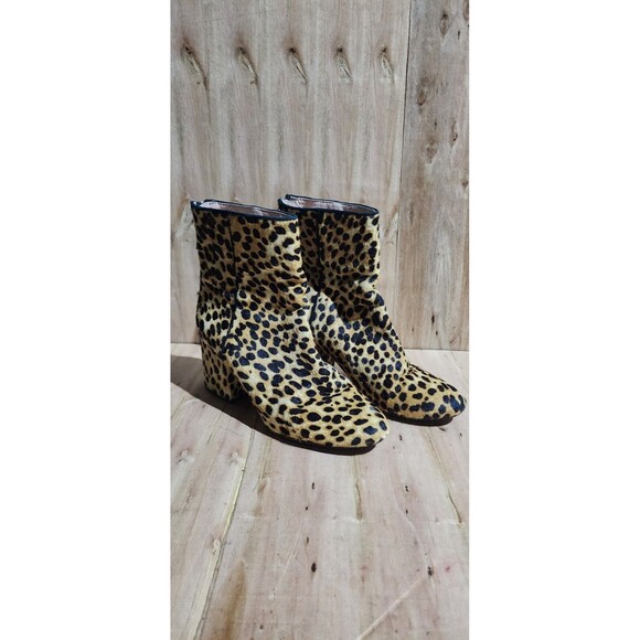 J. Crew Sadie ankle boots in leopard calf hair-on leather size 8.5 animal print - Picture 2 of 9